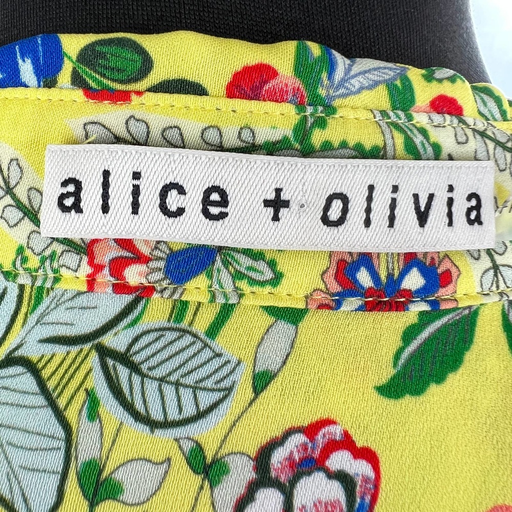 Alice + Olivia Yellow Floral Button-Down Shirt - Picture 8 of 9